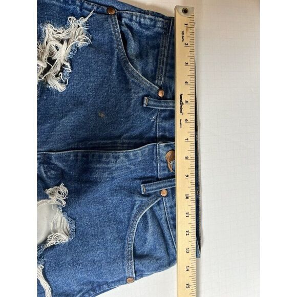 UPCYCLED Wrangler Distressed Wide Leg Jeans Sz 26” Q - Picture 8 of 9